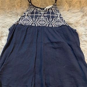 Blue blouse/crop top